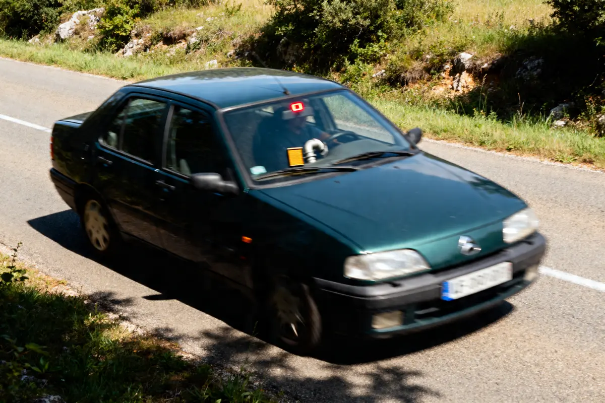 Perte de puissance sur une voiture : Causes, symptômes et solutions